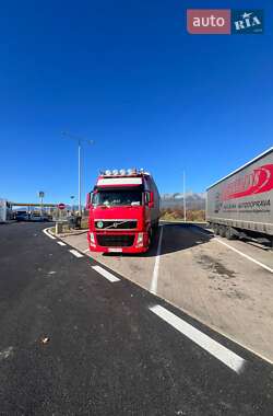 Тягач Volvo FH 13 2010 в Тячеве