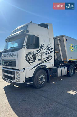 Тягач Volvo FH 13 2013 в Каменке-Бугской