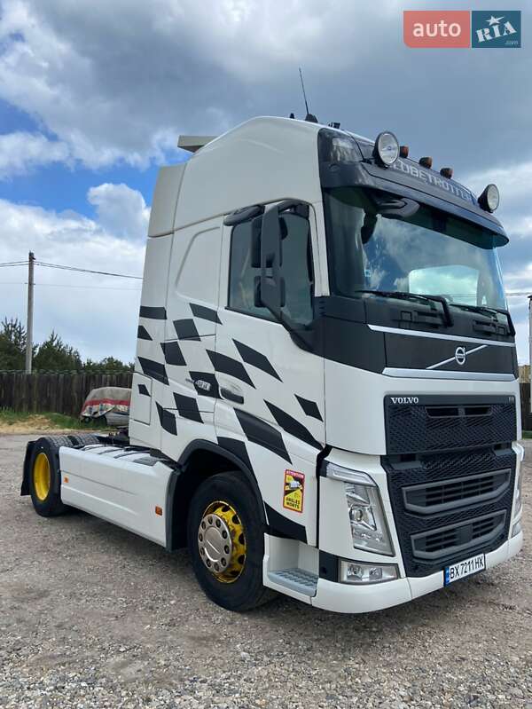 Тягач Volvo FH 13 2017 в 