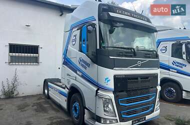 Тягач Volvo FH 13 2014 в Вінниці