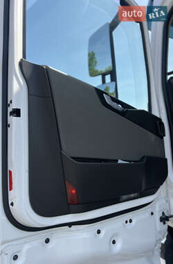 Тягач Volvo FH 13 2017 в 