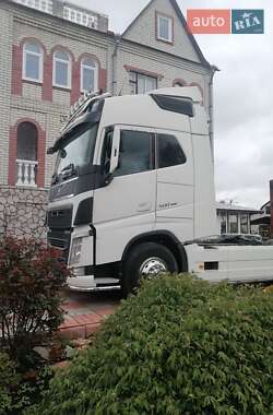 Тягач Volvo FH 13 2014 в 