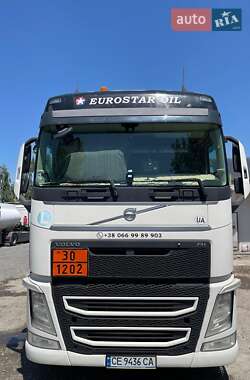 Тягач Volvo FH 13 2015 в Черновцах