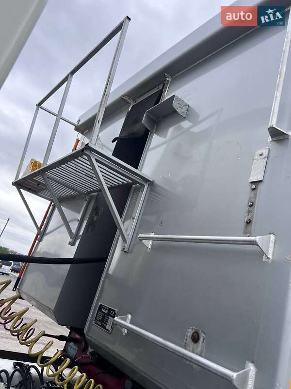 Тягач Volvo FH 13 2007 в Бучаче