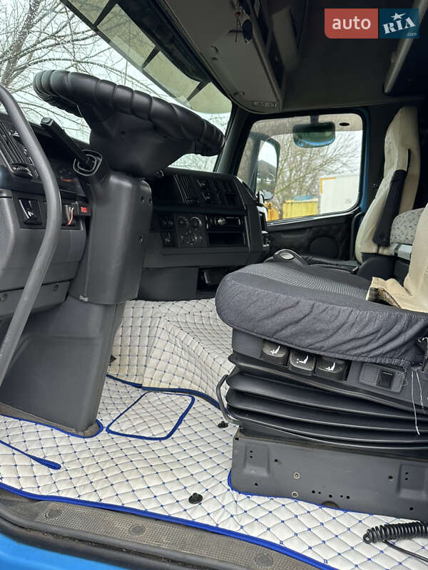 Контейнеровоз Volvo FH 13 2009 в Черноморске фото 5 Контейнеровоз Volvo FH 13 2009 в Черноморске