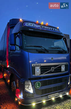 Тентованый Volvo FH 13 2011 в Мукачево