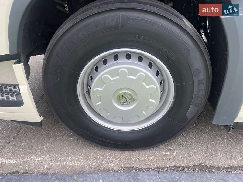 Тягач Volvo FH 13 2021 в Киеве
