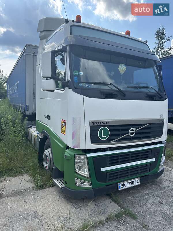 Тентованый Volvo FH 13 2013 в Ровно