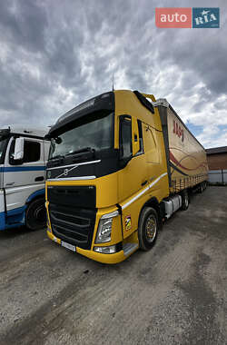 Тягач Volvo FH 13 2014 в Черновцах