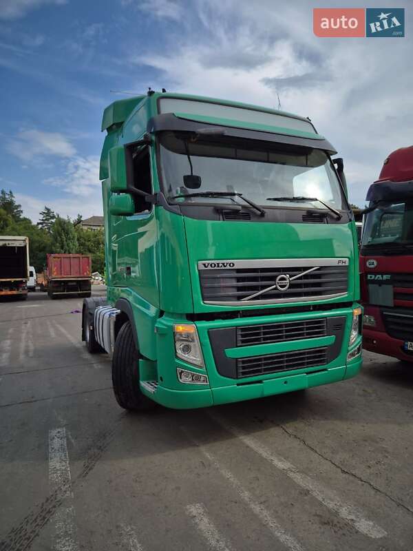 Тягач Volvo FH 13 2012 в Киеве