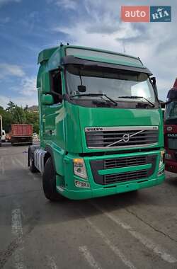 Тягач Volvo FH 13 2012 в 