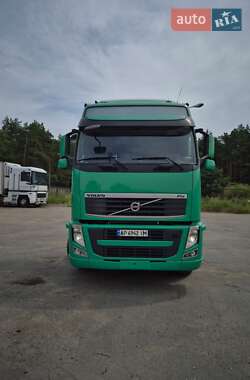 Тягач Volvo FH 13 2012 в 