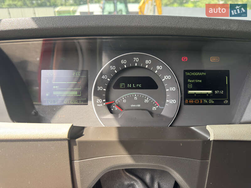 Зерновоз Volvo FH 13 2013 в Межгорье