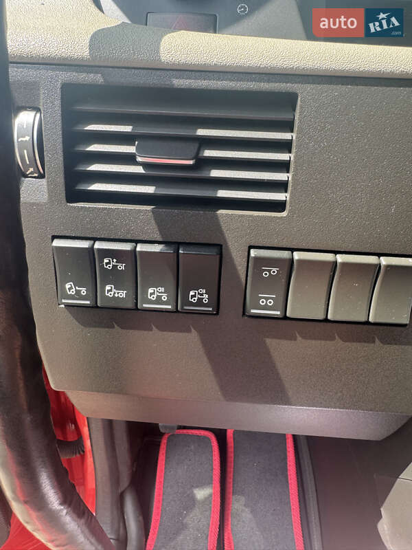 Зерновоз Volvo FH 13 2013 в Межгорье