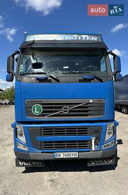 Тягач Volvo FH 13 2010 в Сарнах