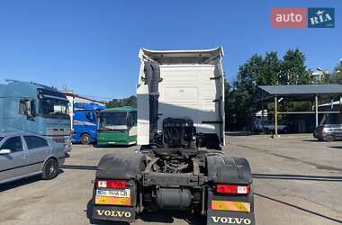 Тягач Volvo FH 13 2011 в 