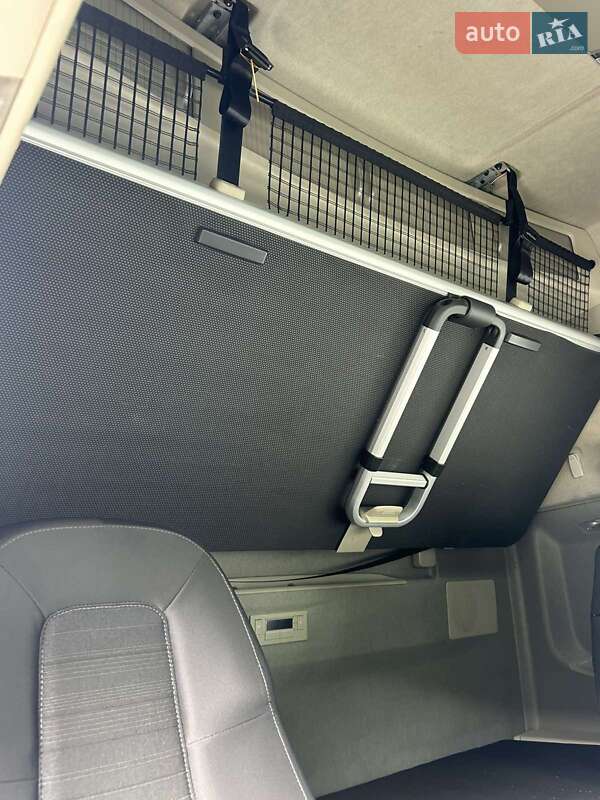 Тягач Volvo FH 13 2014 в Києві фото 16 Тягач Volvo FH 13 2014 в Києві