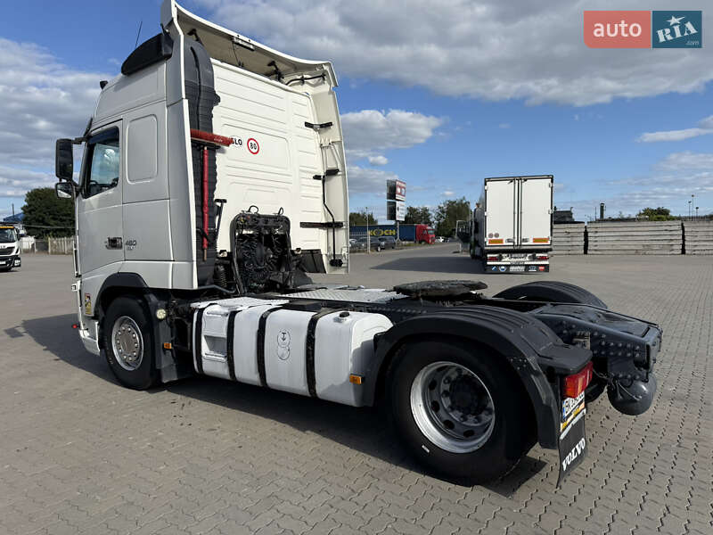 Тягач Volvo FH 13 2011 в Сарнах