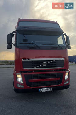 Тягач Volvo FH 13 2012 в 