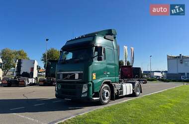 Тягач Volvo FH 13 2013 в Києві