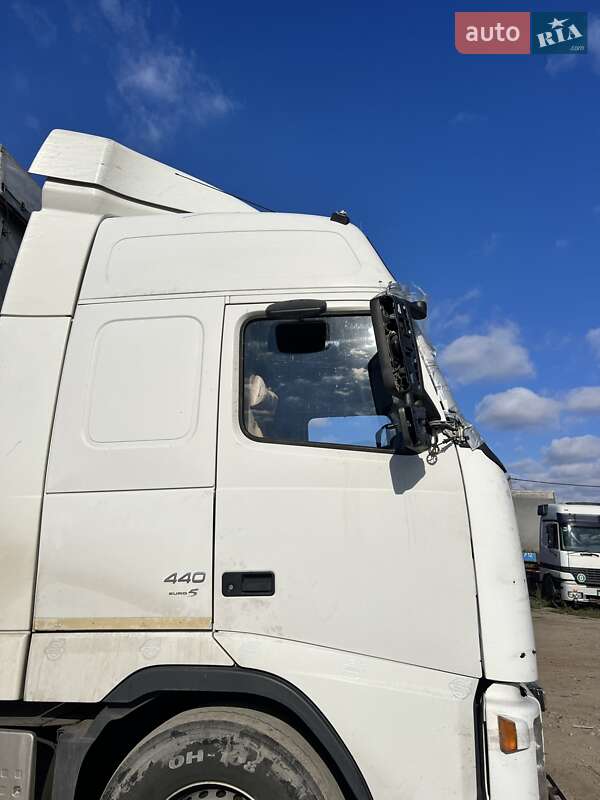 Тягач Volvo FH 13 2007 в Днепре