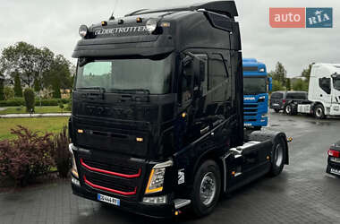 Тягач Volvo FH 13 2015 в 