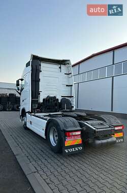 Тягач Volvo FH 13 2015 в  фото 6 Тягач Volvo FH 13 2015 в