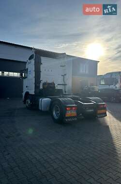 Тягач Volvo FH 13 2012 в  фото 7 Тягач Volvo FH 13 2012 в