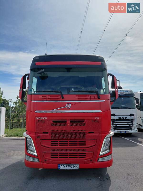 Тягач Volvo FH 13 2015 в Мукачево фото 9 Тягач Volvo FH 13 2015 в Мукачево