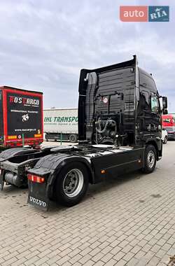 Тягач Volvo FH 13 2012 в  фото 11 Тягач Volvo FH 13 2012 в