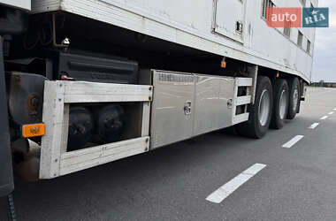 Для перевозки животных Volvo FH 13 2012 в Днепре