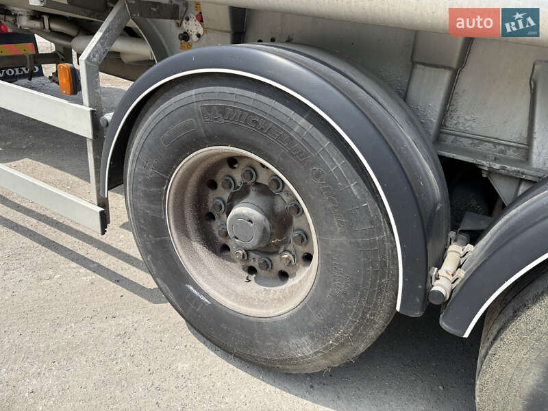 Тягач Volvo FH 13 2015 в Тернополі фото 14 Тягач Volvo FH 13 2015 в Тернополі