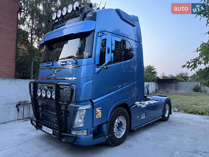 Тягач Volvo FH 13 2018 в Дніпрі фото 19 Тягач Volvo FH 13 2018 в Дніпрі