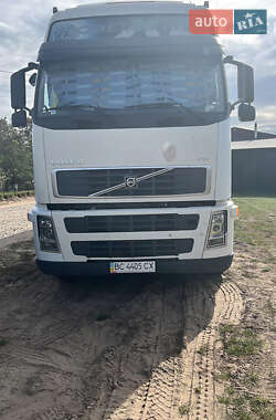 Тягач Volvo FH 13 2007 в Новояворовске