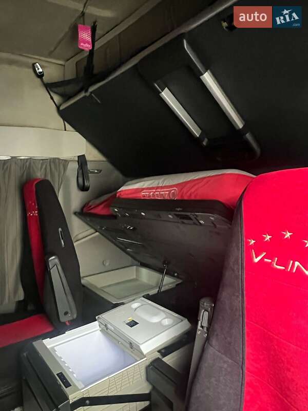 Тягач Volvo FH 13 2014 в Киеве фото 13 Тягач Volvo FH 13 2014 в Киеве