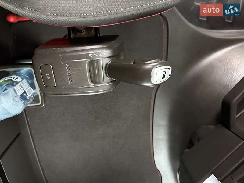 Тягач Volvo FH 13 2017 в Луцьку фото 25 Тягач Volvo FH 13 2017 в Луцьку