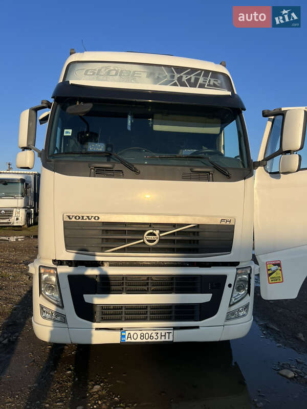 Тентованый Volvo FH 13 2012 в Хусте