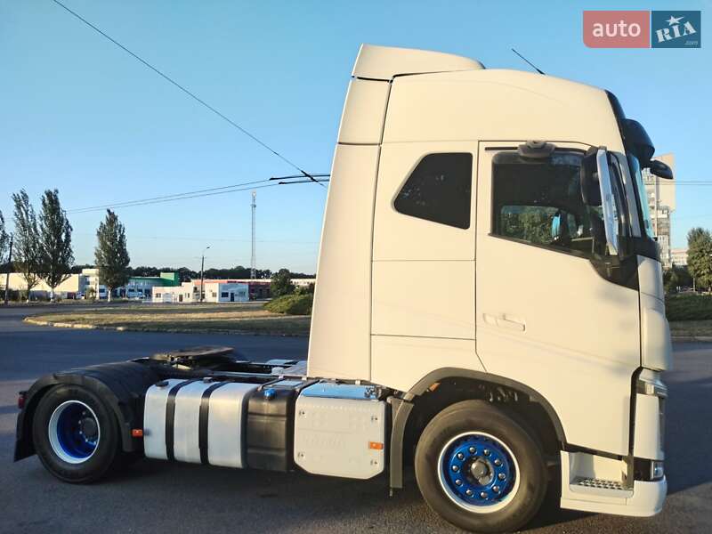 Тягач Volvo FH 13 2015 в Черкассах