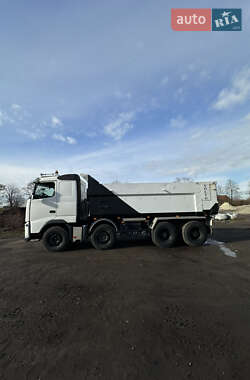 Самоскид Volvo FH 13 2012 в Івано-Франківську