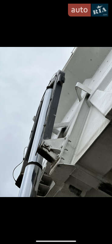 Самоскид Volvo FH 13 2012 в Івано-Франківську