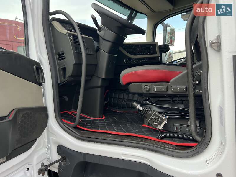 Тягач Volvo FH 13 2013 в Хусте фото 12 Тягач Volvo FH 13 2013 в Хусте