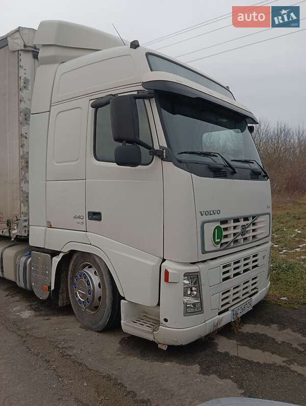Тентованый Volvo FH 13 2007 в Луцке