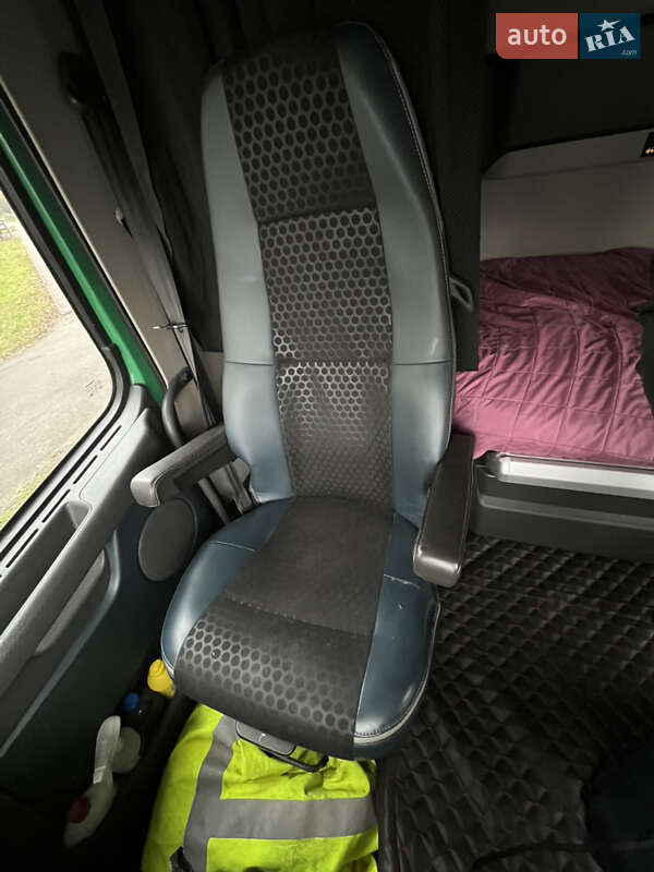 Тягач Volvo FH 13 2013 в Києві фото 16 Тягач Volvo FH 13 2013 в Києві