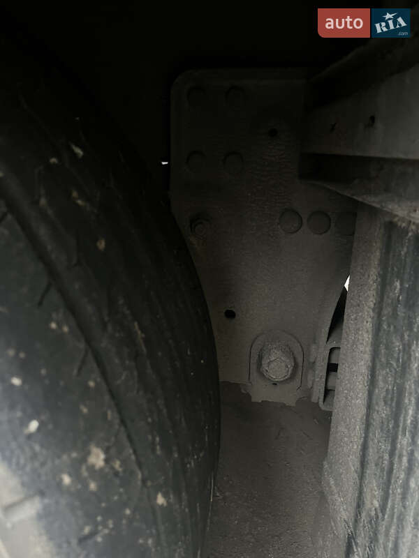 Тягач Volvo FH 13 2013 в Києві фото 29 Тягач Volvo FH 13 2013 в Києві