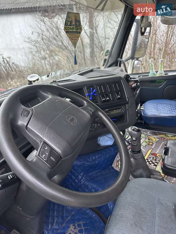 Тентованый Volvo FH 13 2013 в Ровно