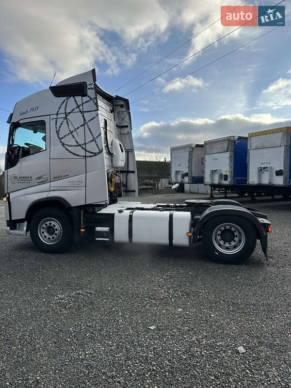 Тягач Volvo FH 13 2017 в Житомирі фото 9 Тягач Volvo FH 13 2017 в Житомирі
