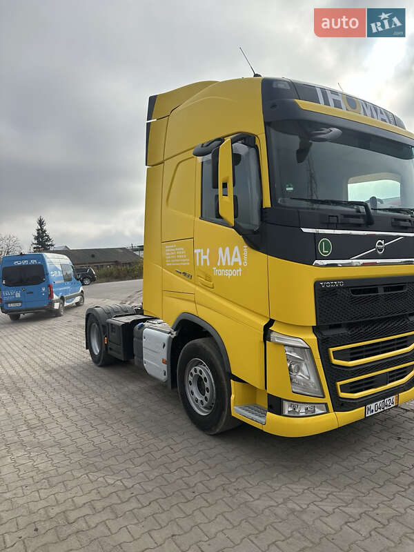 Тягач Volvo FH 13 2016 в Черновцах фото 2 Тягач Volvo FH 13 2016 в Черновцах