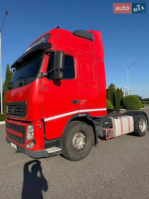 Тягач Volvo FH 13 2012 в Киеве фото 9 Тягач Volvo FH 13 2012 в Киеве