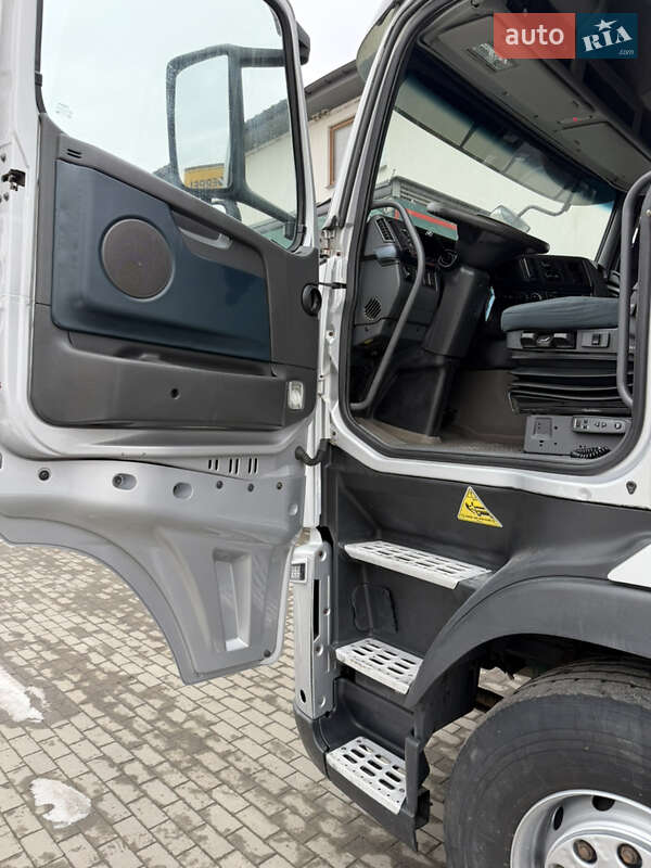 Тягач Volvo FH 13 2013 в Тячеве