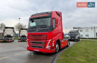 Тягач Volvo FH 13 2021 в Киеве